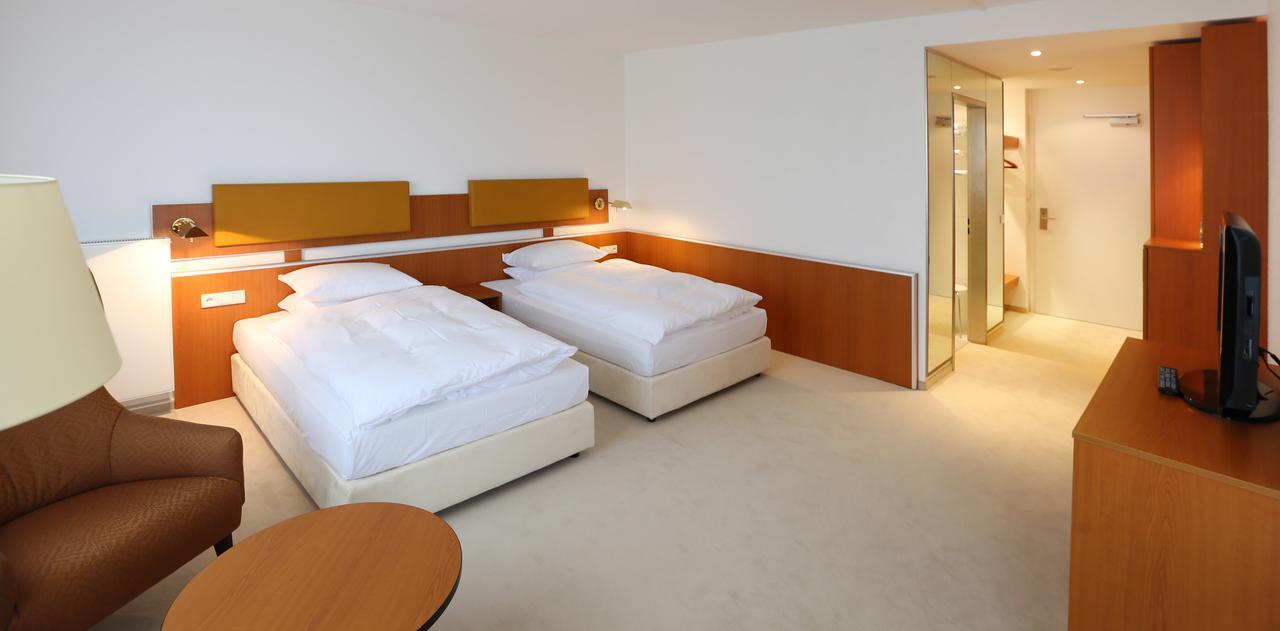 Parklon 4*